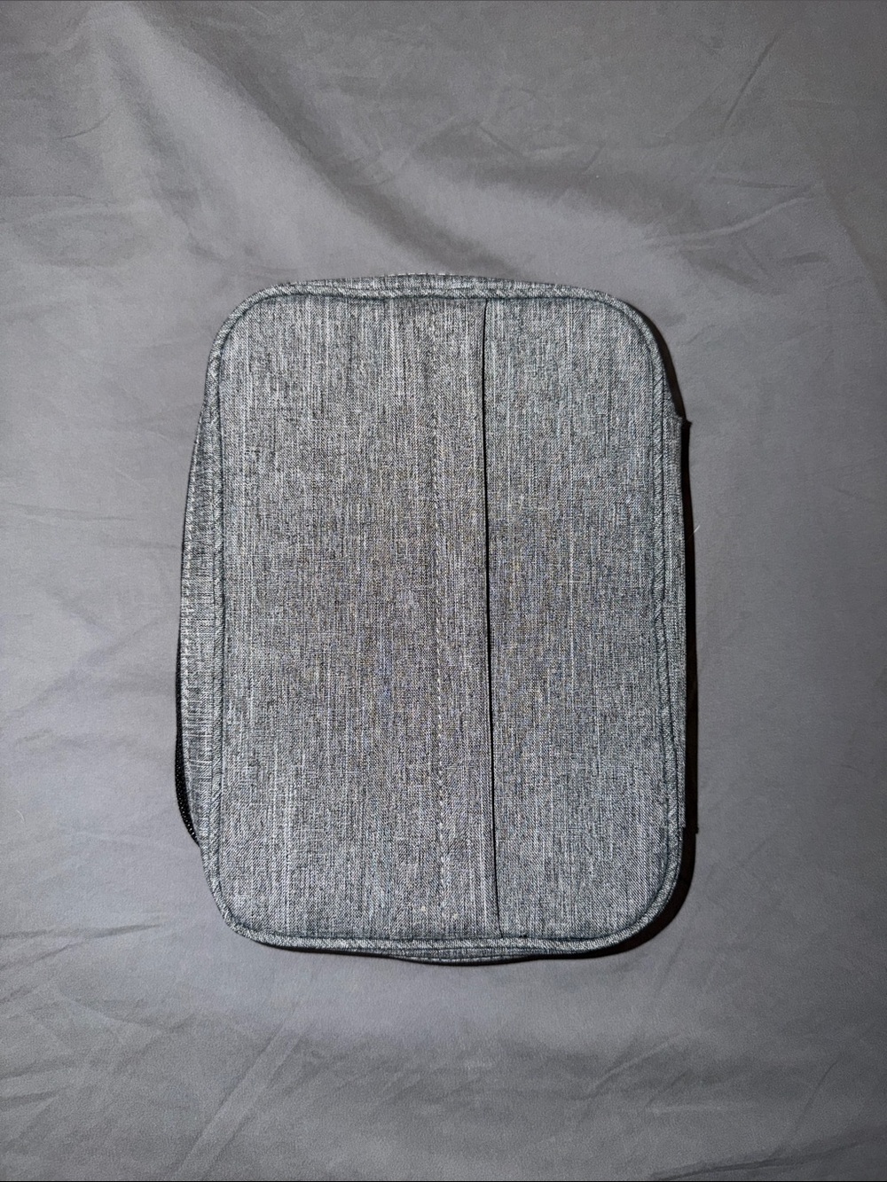 BAGSMART Gray Compact Camera Accessory Pouch - Picture 5 of 9